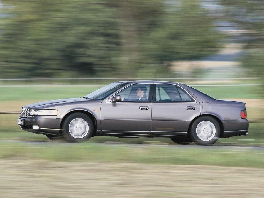  Cadillac Seville STS 1998 года  (EU) (фото 16 из 28)